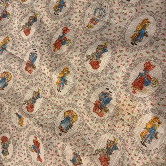 Vintage 70s Holly Hobby Medallions Roses Floral Fabric Finish Crib Sheet Quilt - Picture 8 of 8